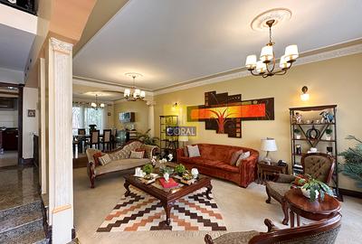 5 Bed Townhouse in Westlands Area - 2