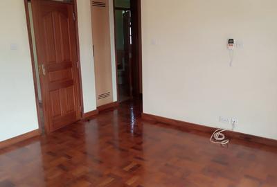 4 Bed Townhouse with En Suite at Mumwe Drive