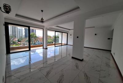 3 Bed Apartment with En Suite in Kileleshwa