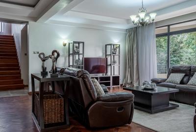 Furnished 4 Bed Apartment with En Suite in Riverside