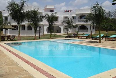 2 Bed Apartment with En Suite in Nyali Area