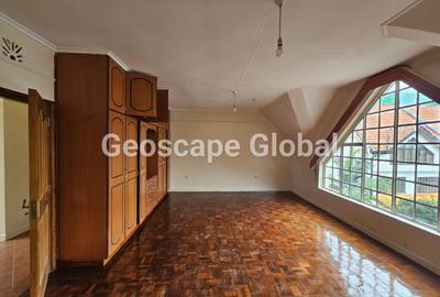 4 Bed Townhouse with En Suite in Spring Valley