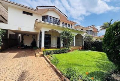 4 Bed Townhouse with En Suite at Grevillea Grove