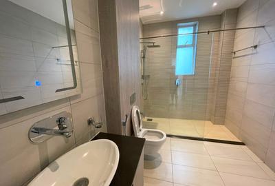 2 Bed Apartment with En Suite in Westlands Area - 4