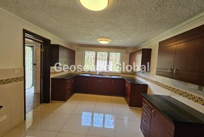 4 Bed House with En Suite in Muthaiga - 2