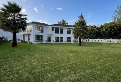 6 Bed Townhouse with En Suite in Runda