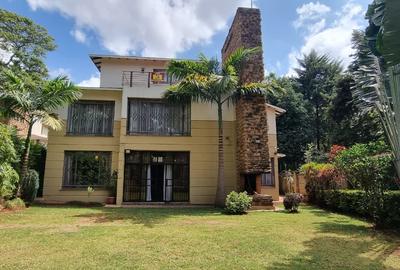 4 Bed Townhouse with En Suite at Lavington Mall - 3