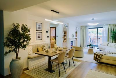 3 Bed Apartment with En Suite at 2026-129 3 Bed - 4