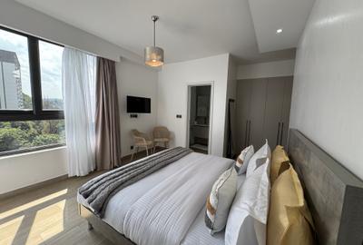 Serviced 3 Bed Apartment with En Suite in Riverside - 4