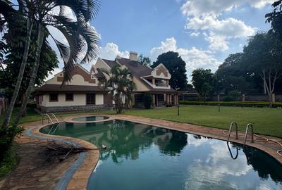 5 Bed House with En Suite in Runda - 3