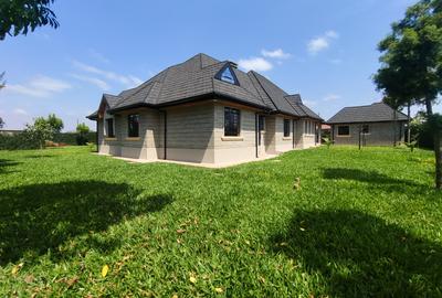3 Bed House with En Suite in Cianda - 3