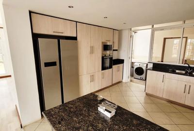 3 Bed Apartment with En Suite in Westlands Area