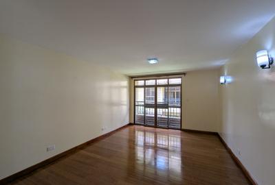 5 Bed Townhouse with En Suite in Lavington - 2