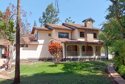 5 Bed Villa with En Suite in Karen