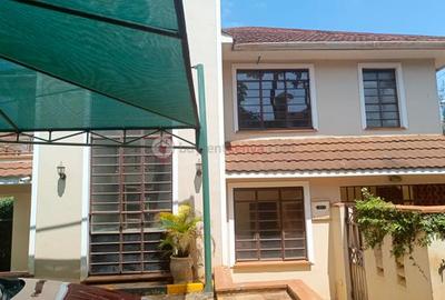 5 Bed House with En Suite at Runda