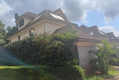 4 Bed Townhouse with En Suite at Runda - 3