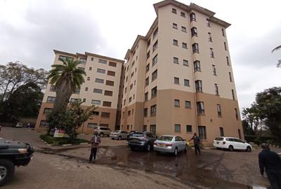 4 Bed Apartment with En Suite at Brookside