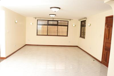 800 m² Commercial Property with Service Charge Included at Off Nakuru Nairobi Highway
