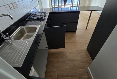 1 Bed Apartment with En Suite in Lavington - 4