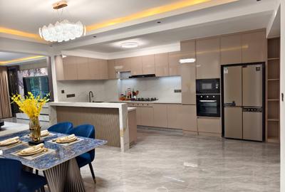 1 Bed Apartment with En Suite in Westlands Area - 2