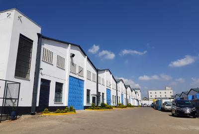 9,458 ft² Warehouse with Service Charge Included in Mombasa Road