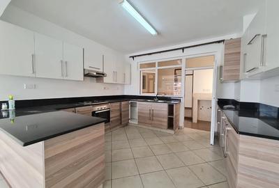 2 Bed Apartment with En Suite at Westlands - 4