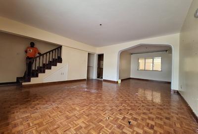 3 Bed Townhouse with En Suite in Kilimani