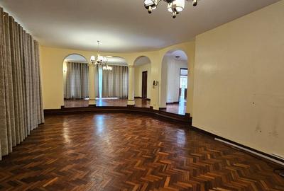 5 Bed House with En Suite in Karen