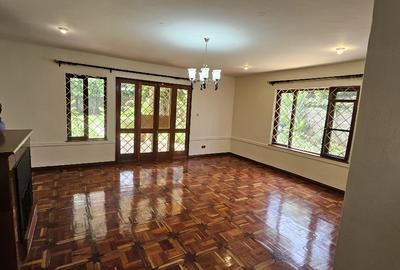 5 Bed House with En Suite at Old Runda - 3