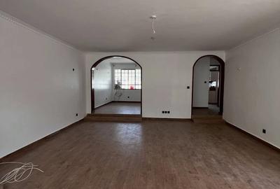 4 Bed Townhouse with En Suite in Lavington - 3