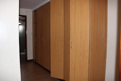 4 Bed Townhouse with Borehole in Kileleshwa - 4