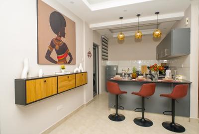 Serviced 2 Bed Apartment with En Suite at 1St Ave - 2