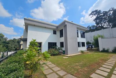 5 Bed House with En Suite in Loresho - 2