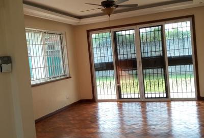 2 Bed Townhouse with En Suite in Runda