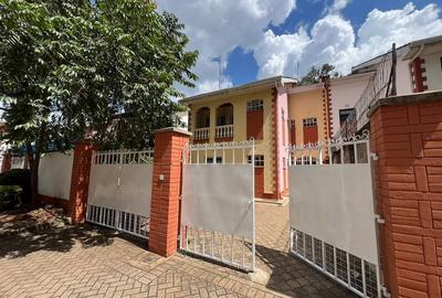 4 Bed Townhouse with En Suite at Hatheru Road