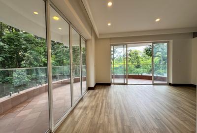 Serviced 4 Bed Apartment with En Suite in Parklands - 4
