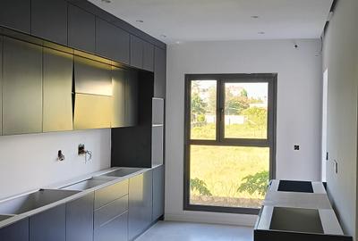 Serviced 3 Bed Apartment with En Suite at Baobab Road