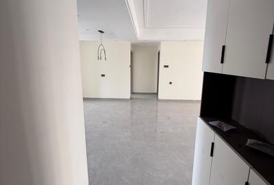 2 Bed Apartment with En Suite in Kilimani - 4