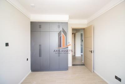 2 Bed Apartment with Gym at Hatheru Road