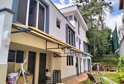 5 Bed Townhouse with En Suite in Lavington