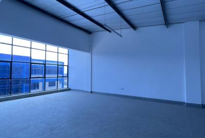 Warehouse with Service Charge Included in Mombasa Road - 2