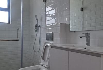 3 Bed Apartment with En Suite in Kileleshwa - 2
