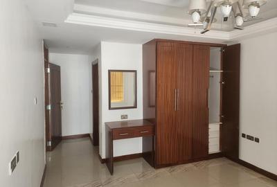 2 Bed Apartment with En Suite at Kilimani - 4