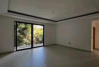 2 Bed Apartment with En Suite in Brookside - 3