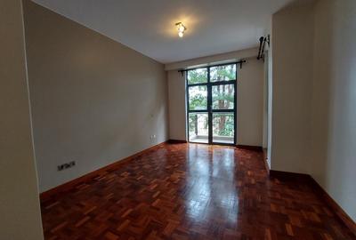 3 Bed Apartment with En Suite in Westlands Area - 4