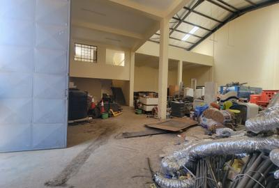 6,086 ft² Warehouse with Parking in Ruiru