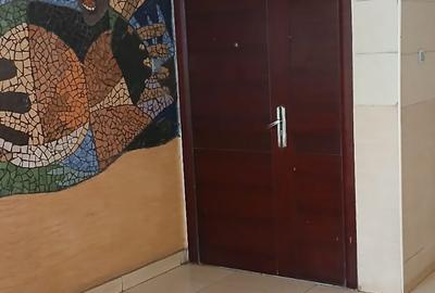 3 Bed Apartment with En Suite in Upper Hill - 3