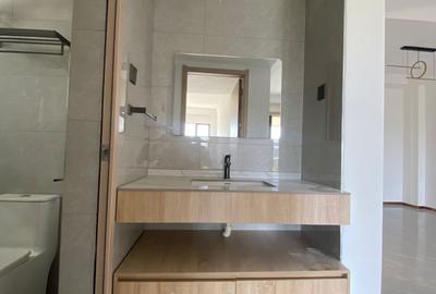 2 Bed Apartment with Swimming Pool at Riverside Drive - 4