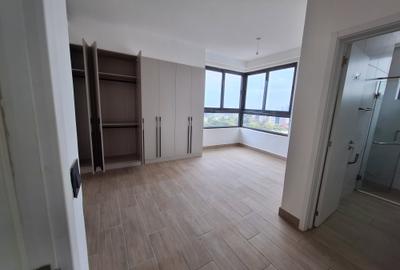 3 Bed Apartment in Riverside