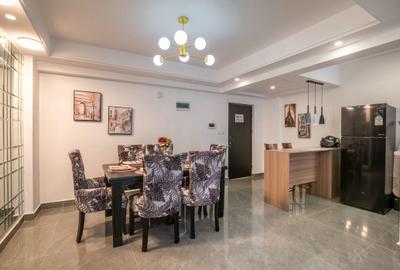 Furnished 3 Bed Apartment with En Suite in Riverside - 3